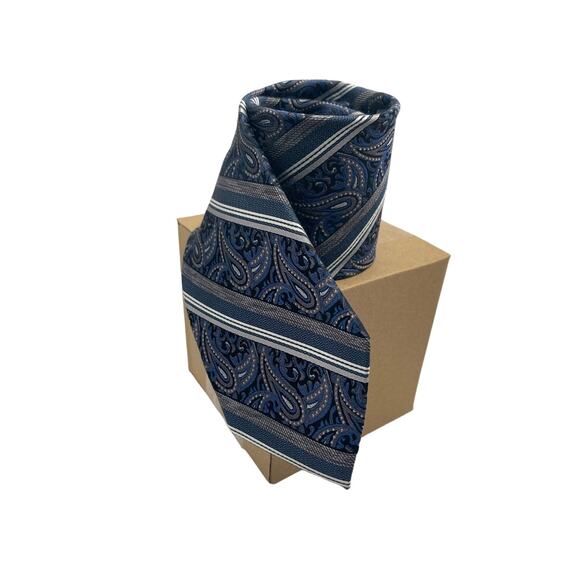 Pronto Uomo Paisley Blue / Silver Striped Silk Tie 60"L x 3.25"W - Picture 6 of 6